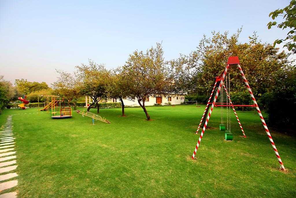 The Awesome Farms & Resorts Gothda Mohbtabad Extérieur photo